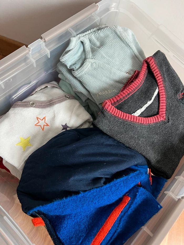 Gros lot vêtements garçon 9M - photo numéro 2