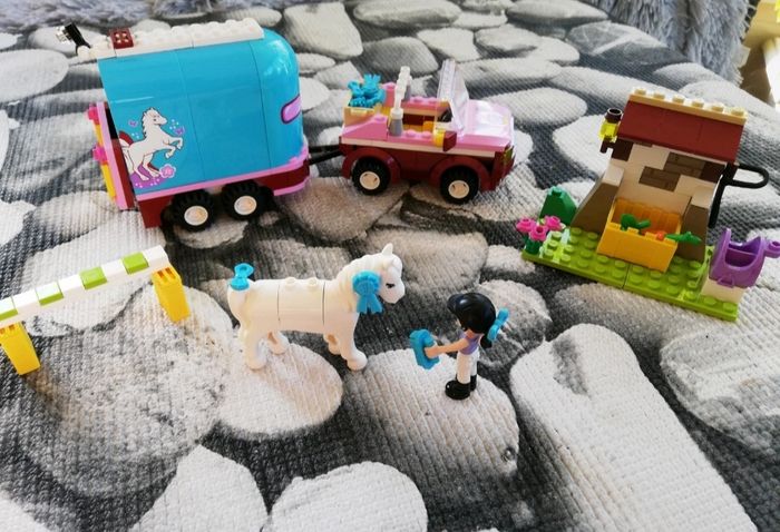 La remorque à chevaux d'Emma - photo numéro 2