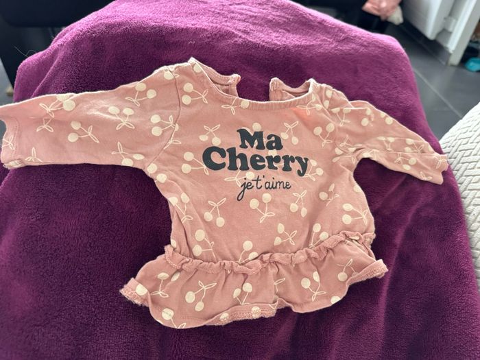 Lot vêtement - photo numéro 3