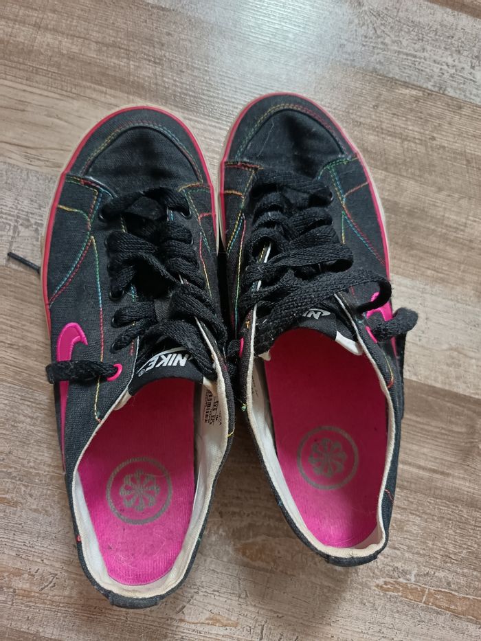 Basket Nike femme 38.5 - photo numéro 4