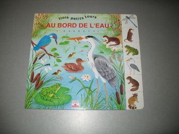 LIVRE : TROIS PETITS TOURS AU BORD DE L'EAU "FLEURUS ENFANTS" - n°21