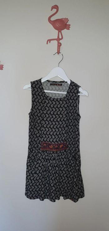 Robe Ikks taille 8 ans en bon état
