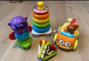 Lot jouet bébé 1er age