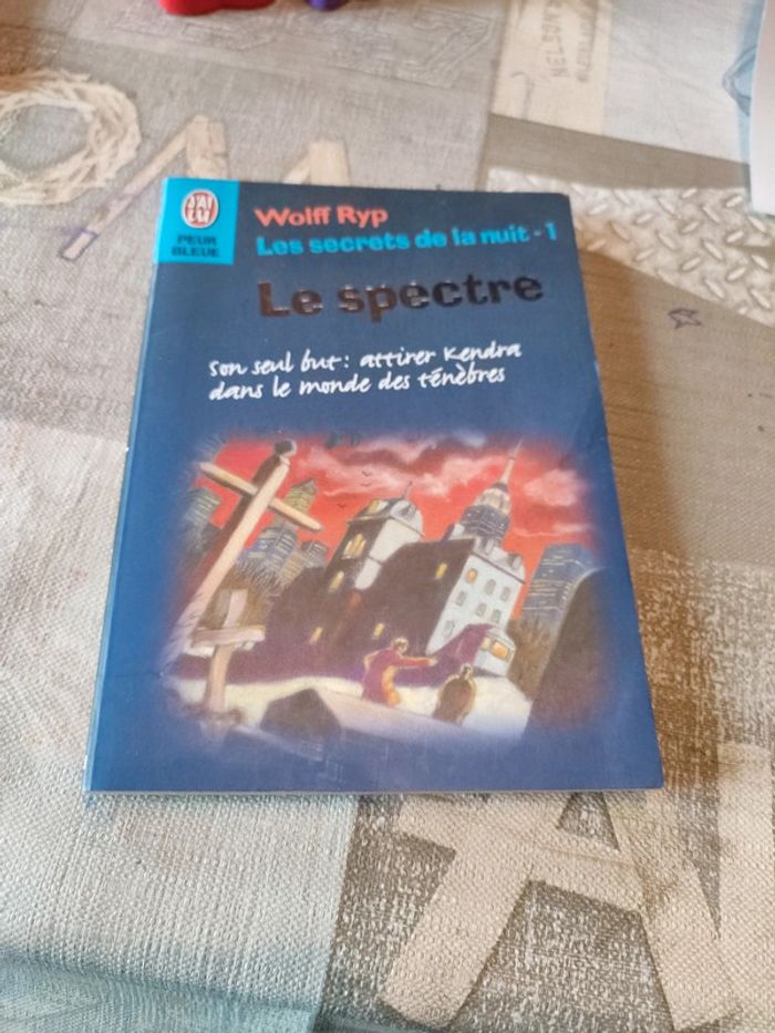 Le spectre les secrets de la nuit de Wolf rip