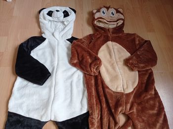 Lot 2 déguisements combinaisons animaux 5ans