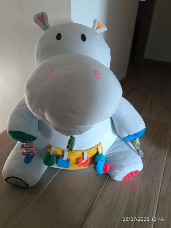Peluche géante d'activités Axel l'hippo Oxybul