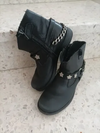 Bottines noires 32