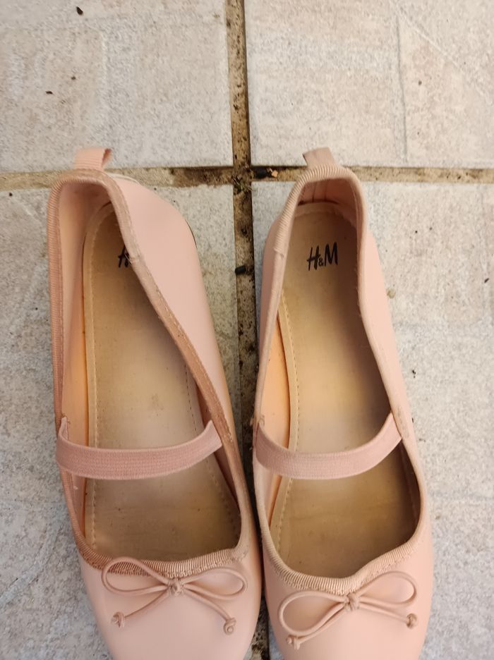 Ballerines H &M pointure 33 - photo numéro 2