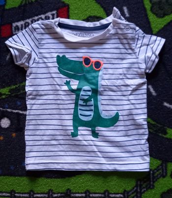 T-shirt crocodile