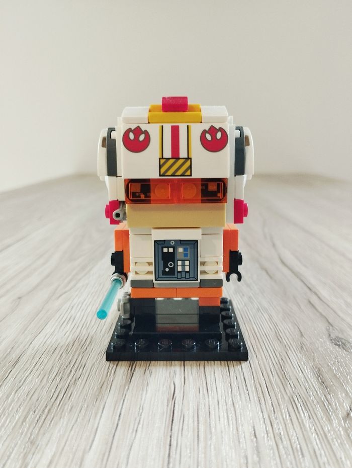 LEGO 40795 Star Wars : Luke Skywalker - photo numéro 2