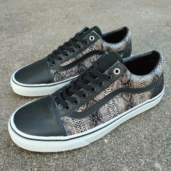 Taille 40.5 Vans vintage modèle Old Skool snake black