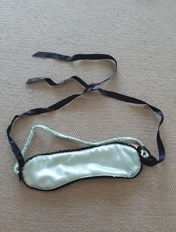 Masque de sommeil pour les yeux velours turquoise