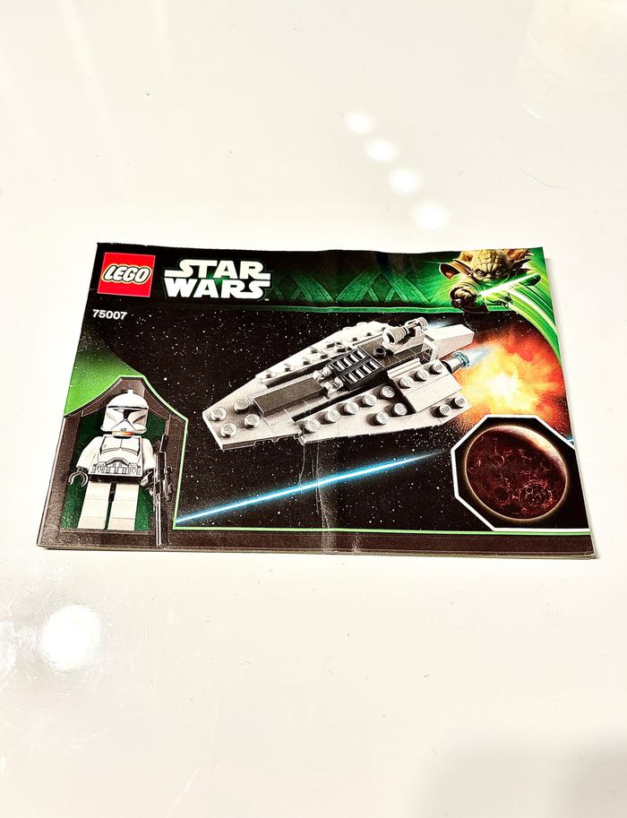 Lego Star Wars - Set Republic Assault Ship & Planet Coruscant - 75007 - Complet - photo numéro 6