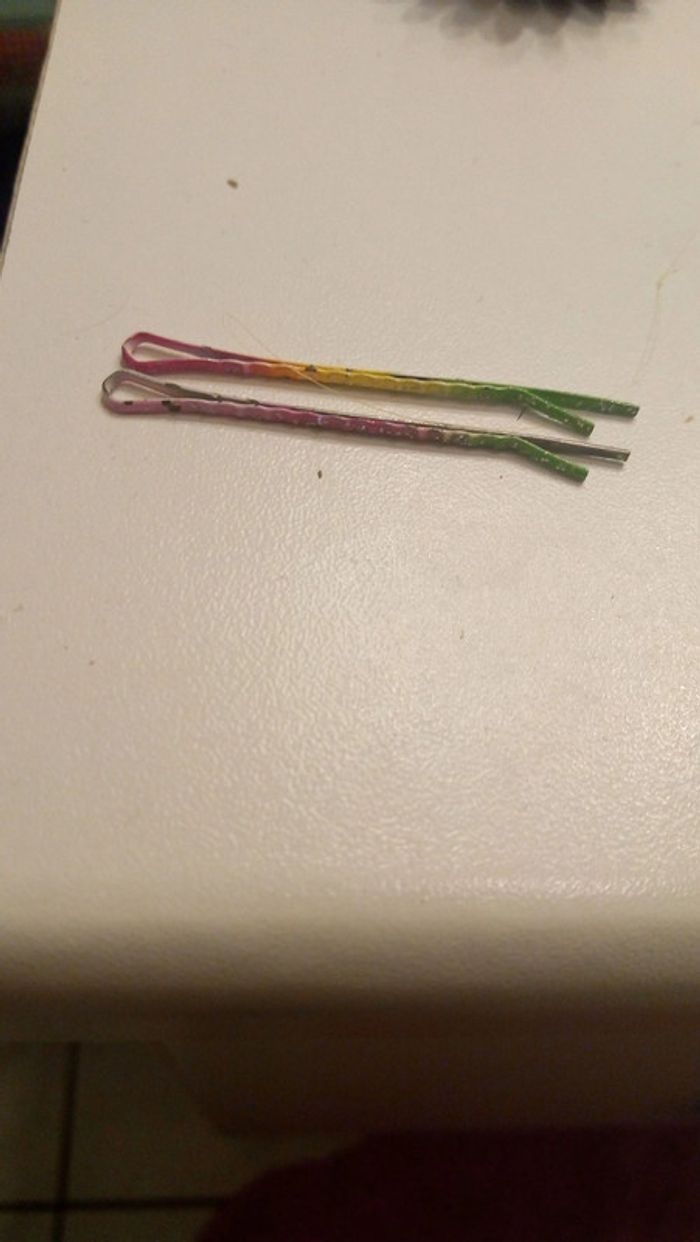 Lot de 2 Barrettes épingles à cheveux rose et vert