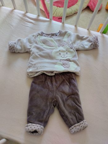 Pyjama deux pièces 1 mois