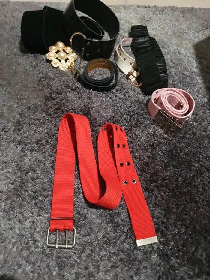 Ceinture à rivets 95 cm