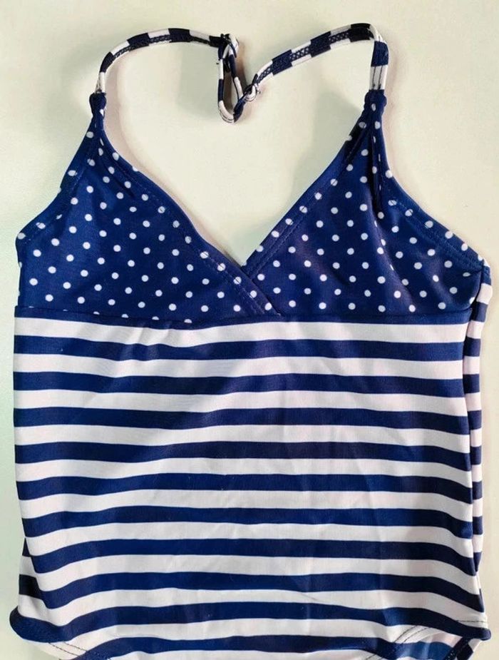 Maillot de bain une pièce - Taille 5 ans - 110/116cm - photo numéro 2
