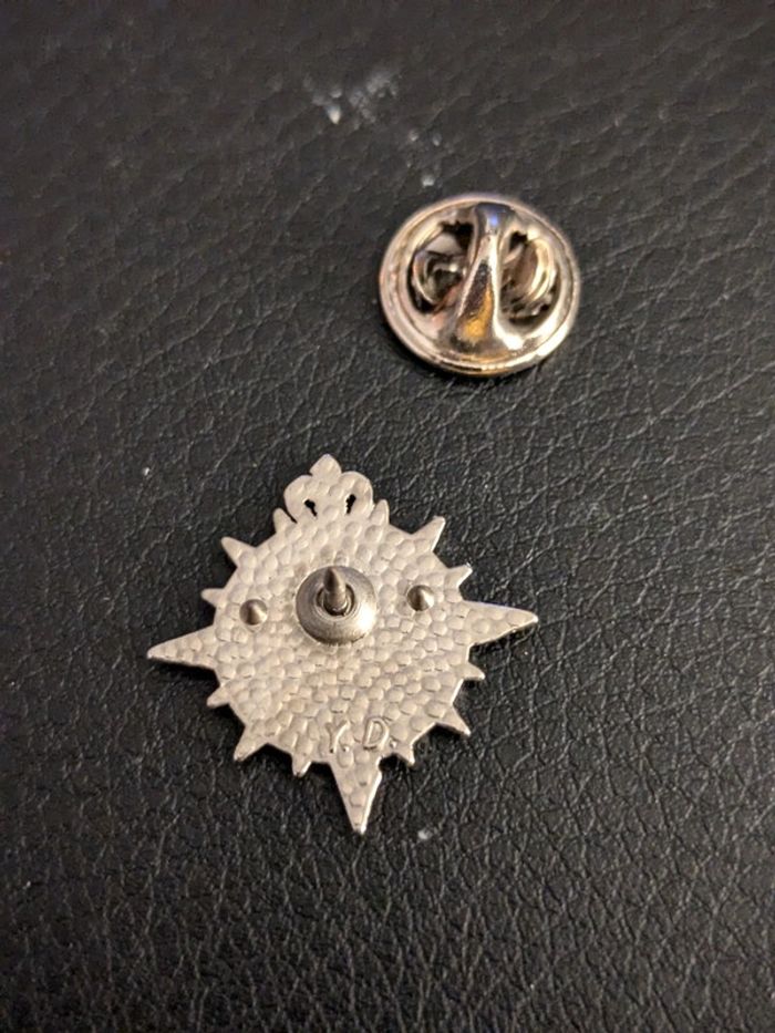 Pin's du 625e régiment de circulation routière Armée signé YD - photo numéro 2