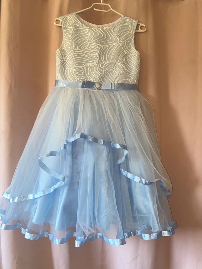 Magnifique robe de cérémonie pour Baptême, mariage, communion - photo numéro 4