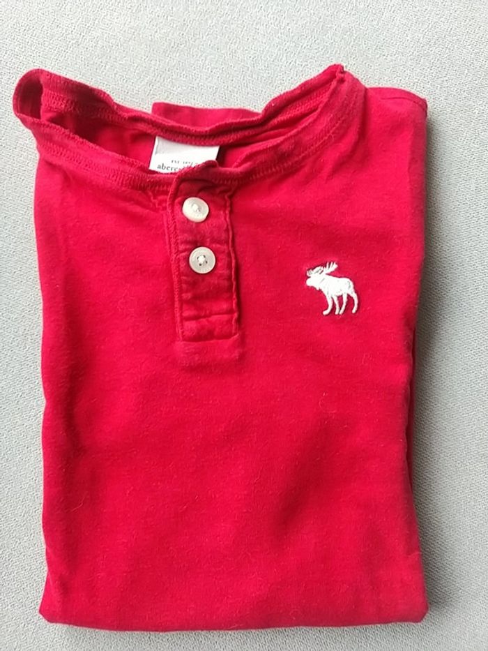 T-shirt Abercrombie