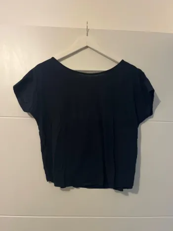 T-shirt noir