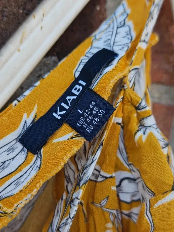 Top jaune motif feuillage Kiabi taille 42 - photo numéro 5