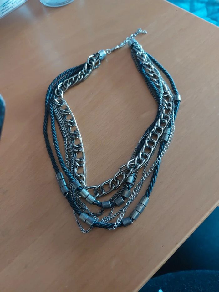 Collier - photo numéro 2