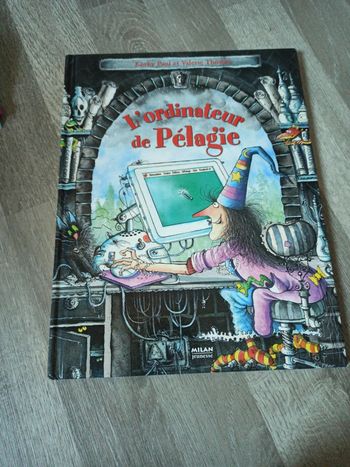 Livre l'ordinateur de pélagie