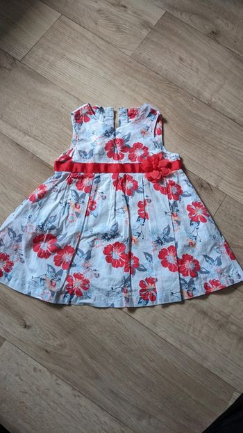 Robe 18 Mois Blanche fleurs rouges