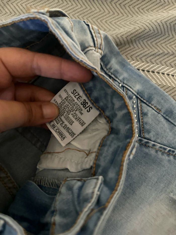 Short jean taille S - photo numéro 3