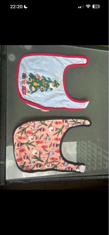 Lot bavoirs bébé neuf 