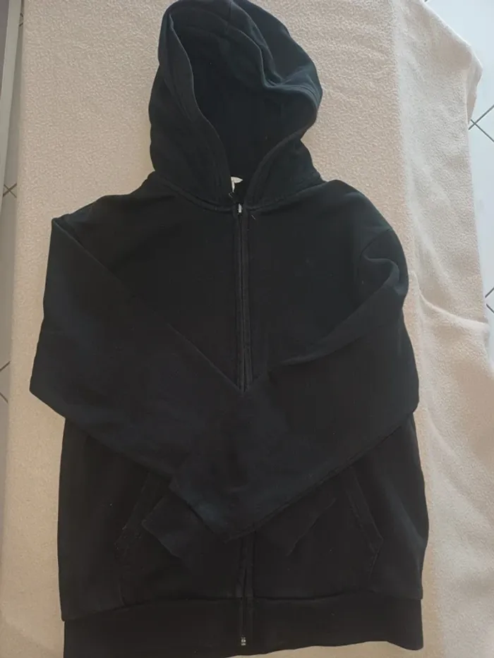 Superbe veste zippée 12 ans garçon