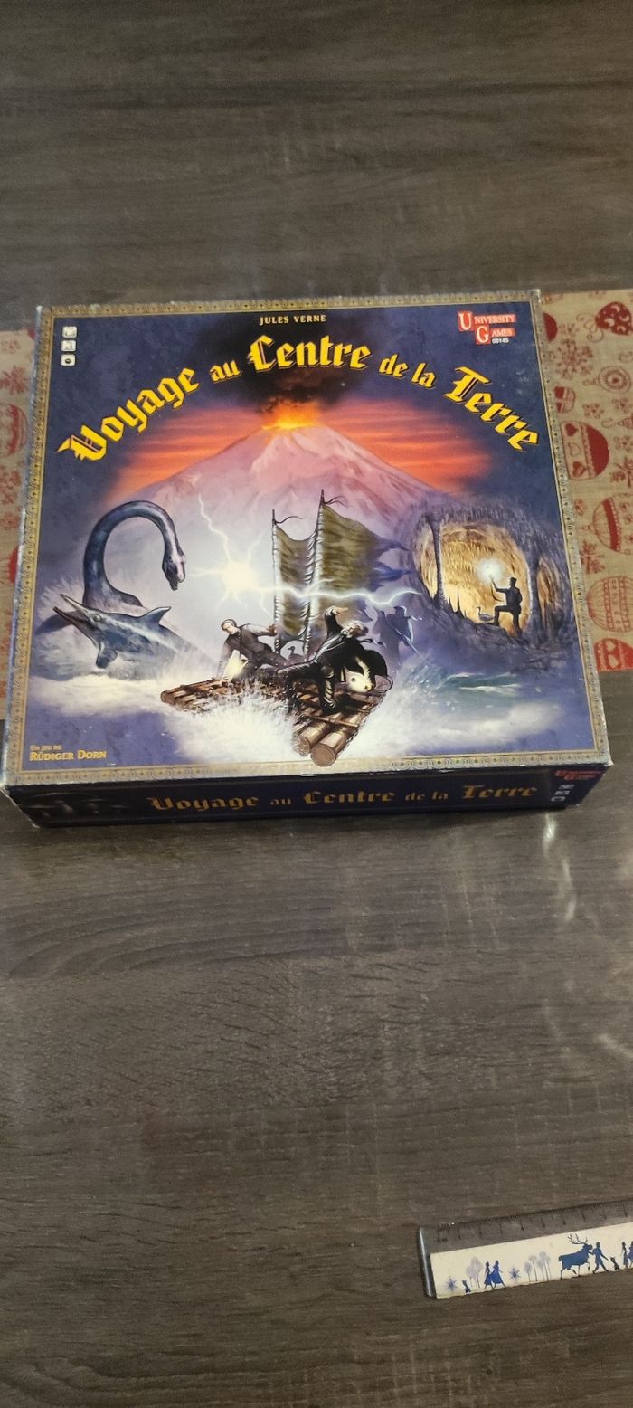Jeu de société Voyage au centre de la Terre