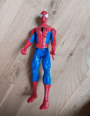 Figurine spiderman