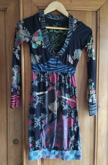 Robe Desigual taille 34.