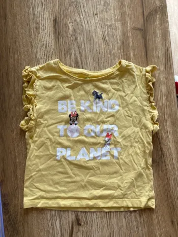 T-shirt manche courte taille 4 ans