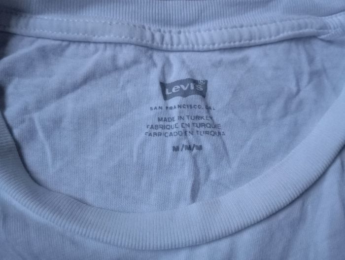 T-shirt levis femme taille M - photo numéro 5