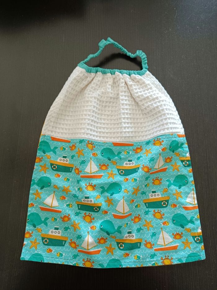 Bavoir 28 x 35 cm bateau maternelle crèche nounou - avec élastique