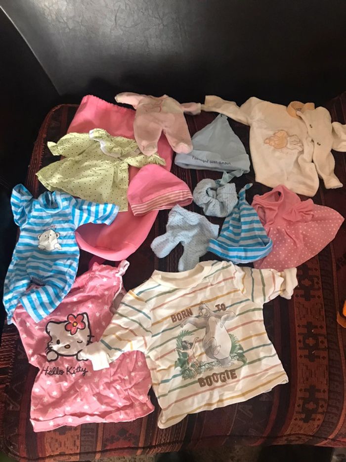 Gros lot poupées + accessoires - photo numéro 7