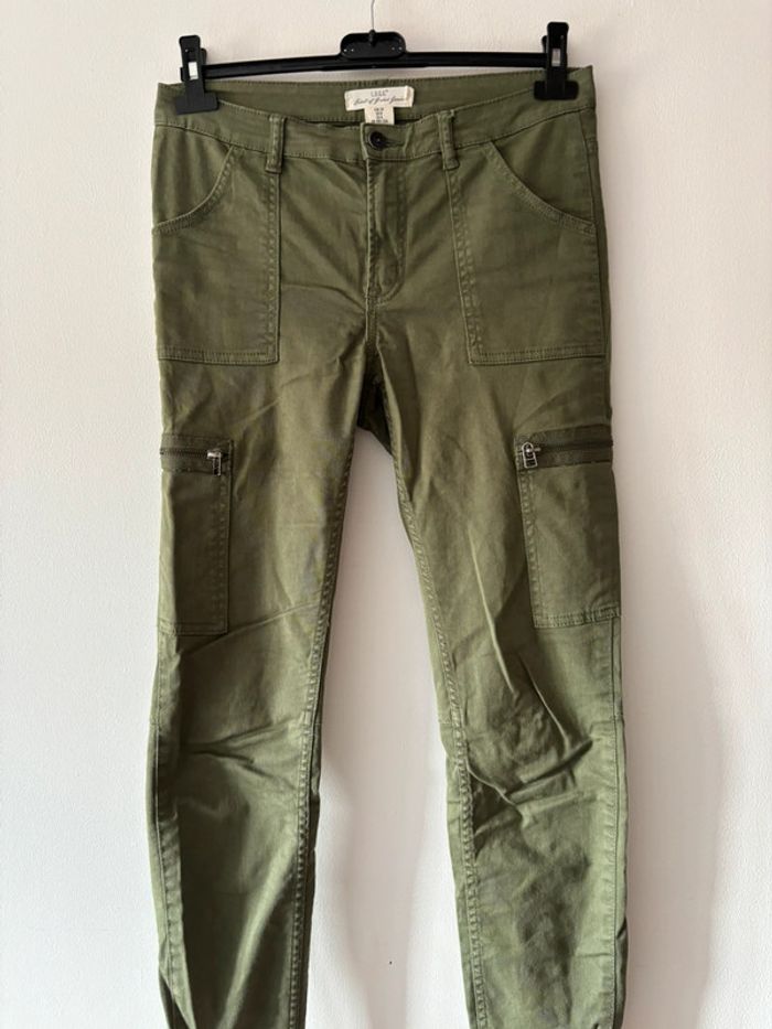 🦋 Jolie jeans skinny femme kaki Taille M 🦋 - photo numéro 2