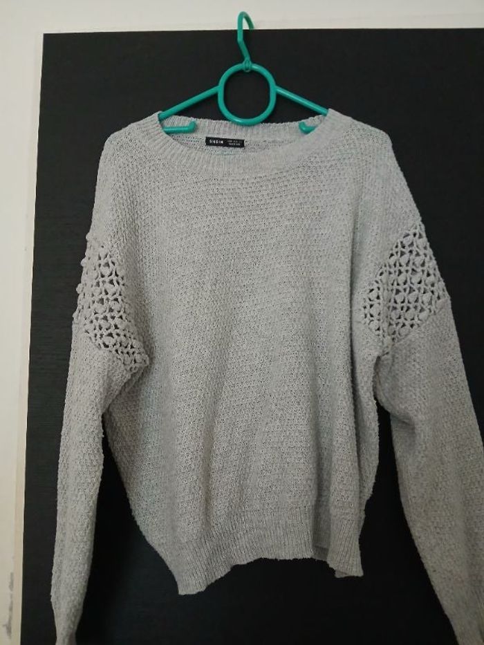 Pull gris