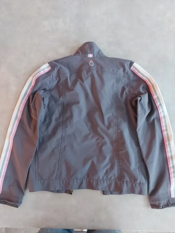Lot veste légère et doudoune légère sans manches - photo numéro 2