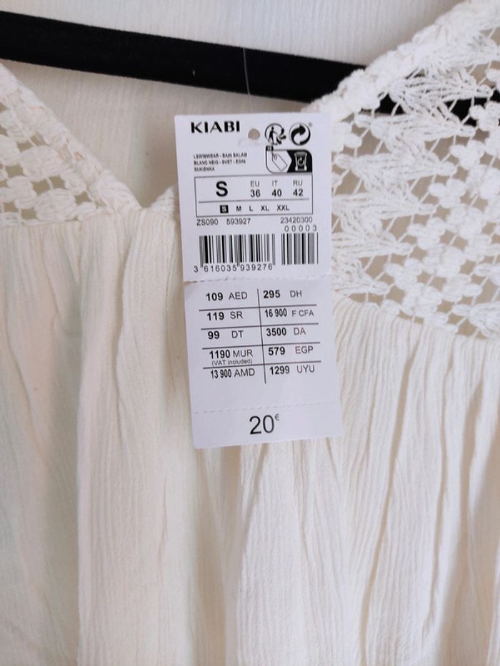 Robe de plage blanche neuve - photo numéro 4