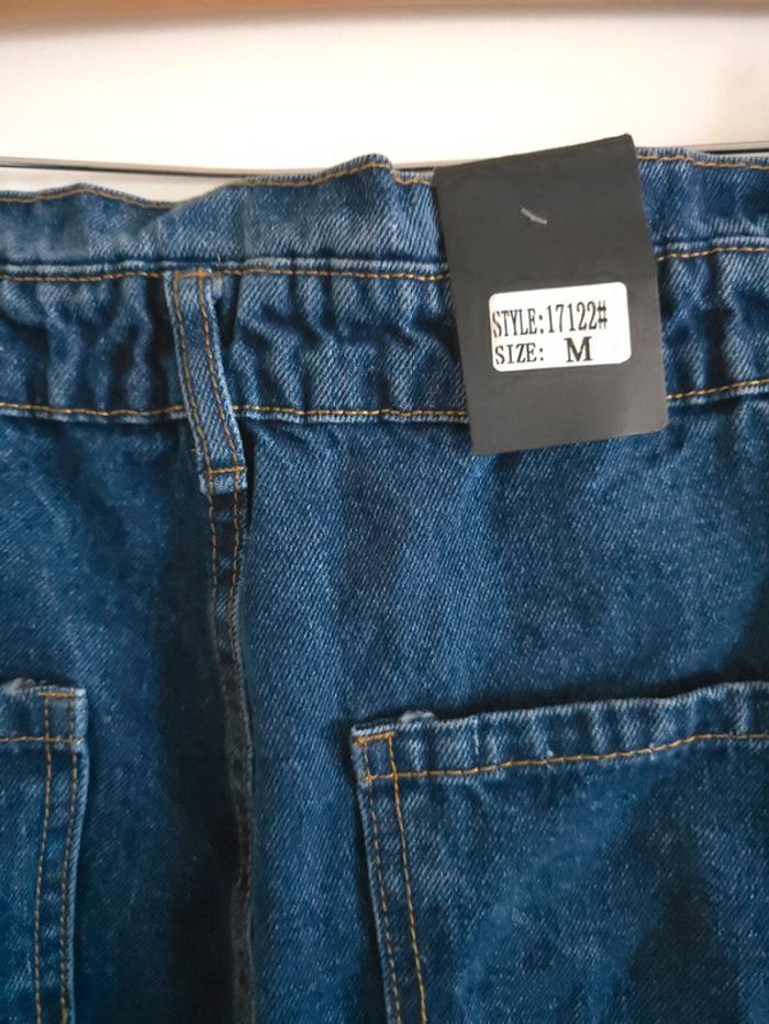 Jeans femme taille M avec étiquette - photo numéro 4