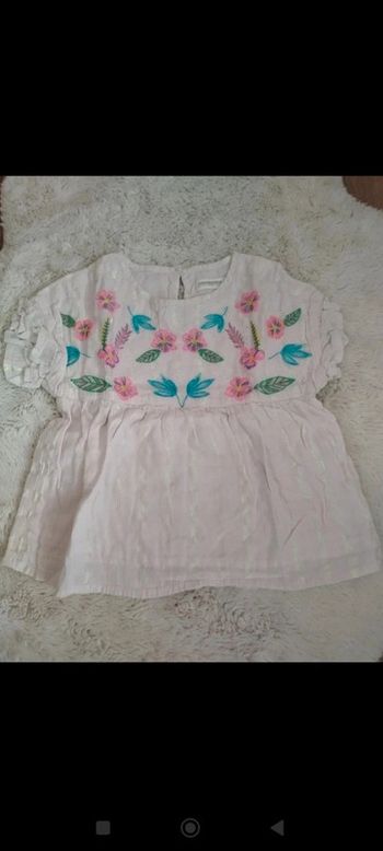 Jolie blouse taille 4 ans