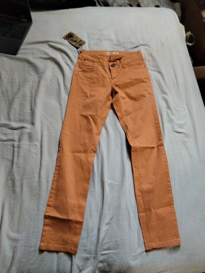 Pantalon orange slim T35 Teddy Smith