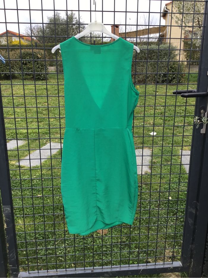 Robe verte - photo numéro 2