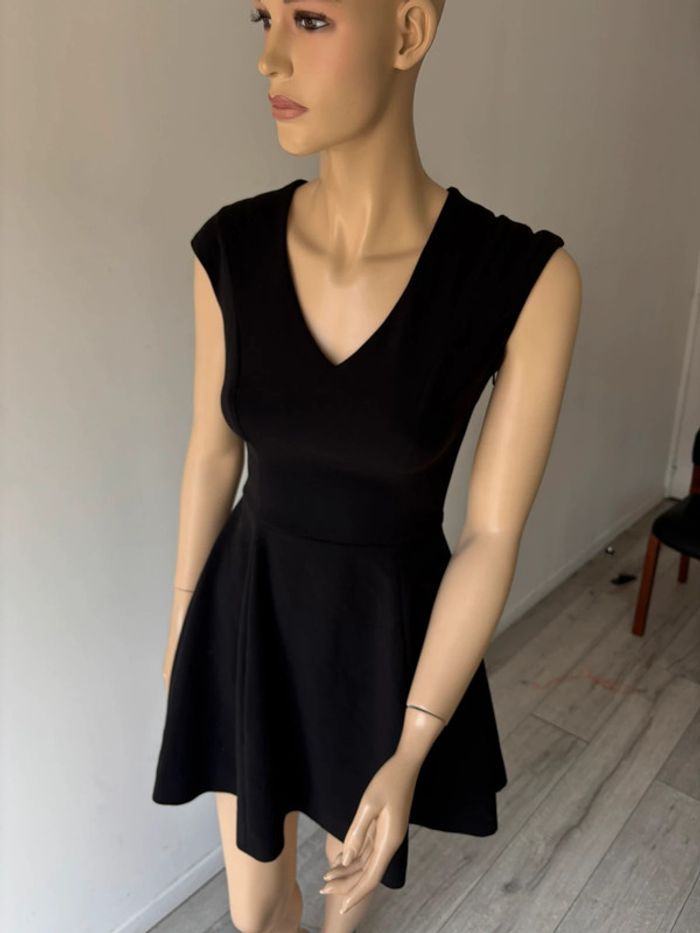 Robe peplum noir Philipp plein portée une soirée - photo numéro 6