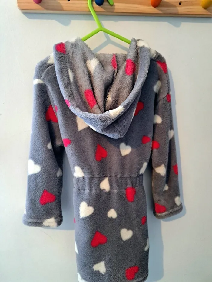 Robe de chambre fille cœur 4 ans - photo numéro 3
