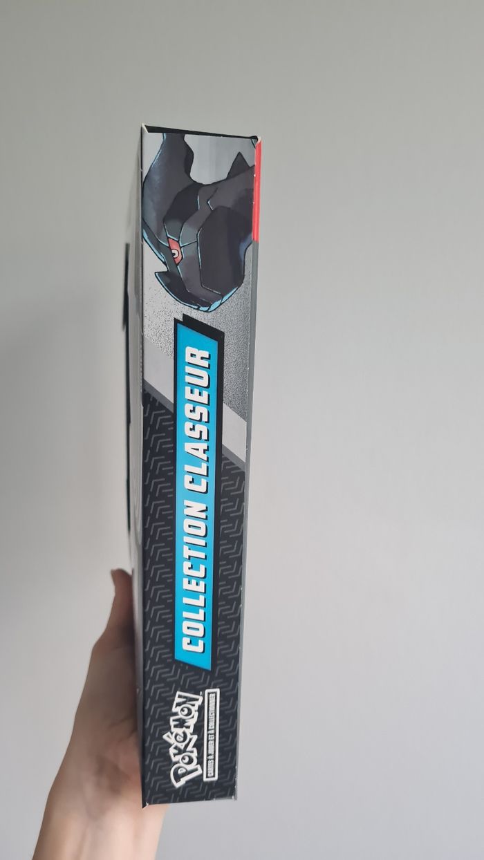 Coffret classeur foudre noire pokemon - photo numéro 5